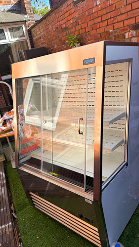 Polar glass door merchandising - polar,